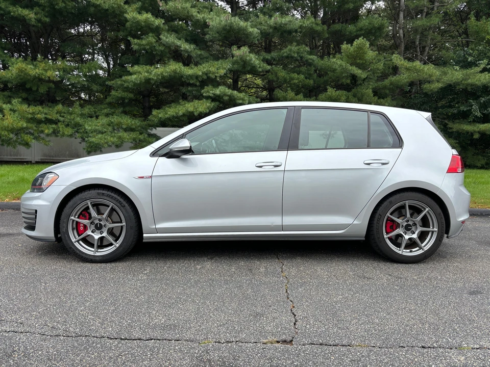2016 Volkswagen GTI Mk7 - Image 8 of 31