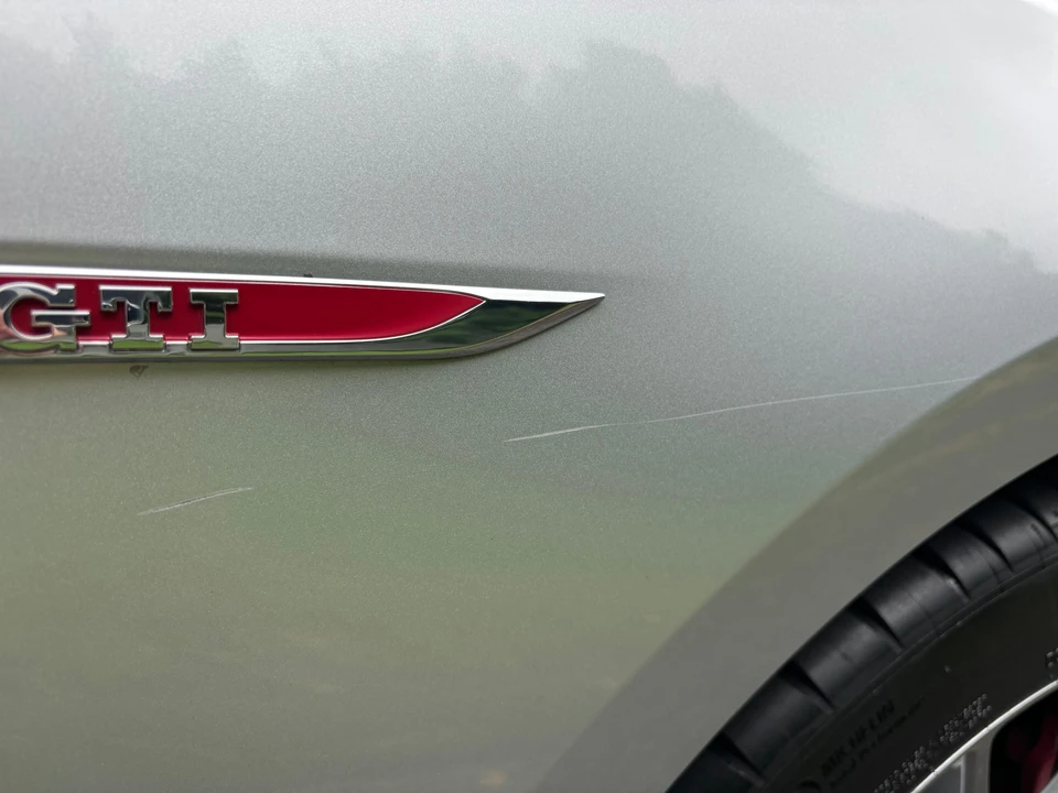 2016 Volkswagen GTI Mk7 - Image 27 of 31