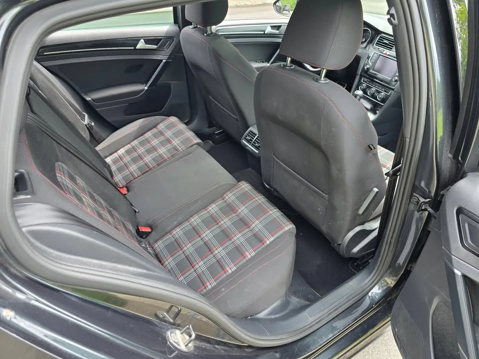 2016 Volkswagen GTI Mk7 - Image 13 of 20
