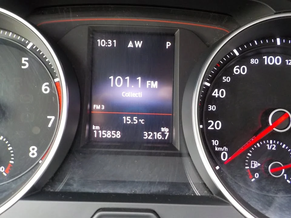 2016 Volkswagen GTI Mk7 - Image 9 of 20