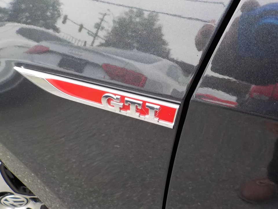 2016 Volkswagen GTI Mk7 - Image 19 of 20