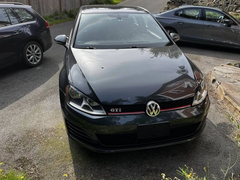 2016 Volkswagen GTI Mk7 - Image 2 of 6