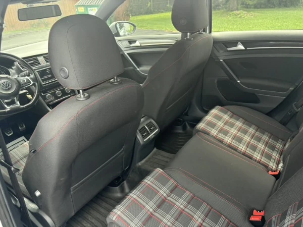 2016 Volkswagen GTI Mk7 - Image 16 of 20