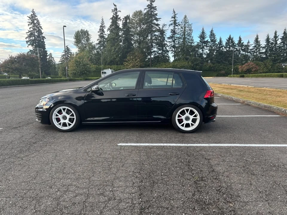 2016 Volkswagen GTI Mk7 - Image 8 of 20