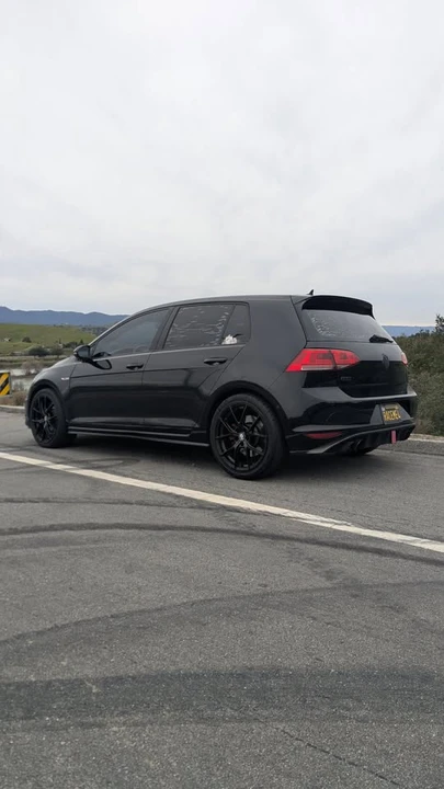 2016 Volkswagen GTI Mk7 - Image 3 of 15