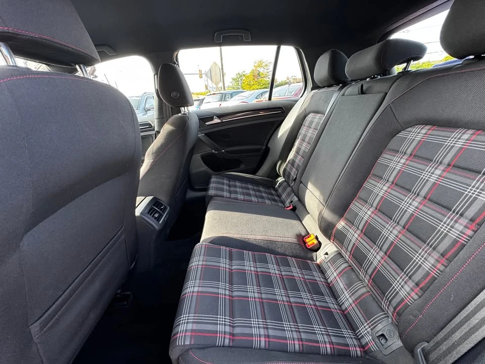 2016 Volkswagen GTI Mk7 - Image 10 of 20