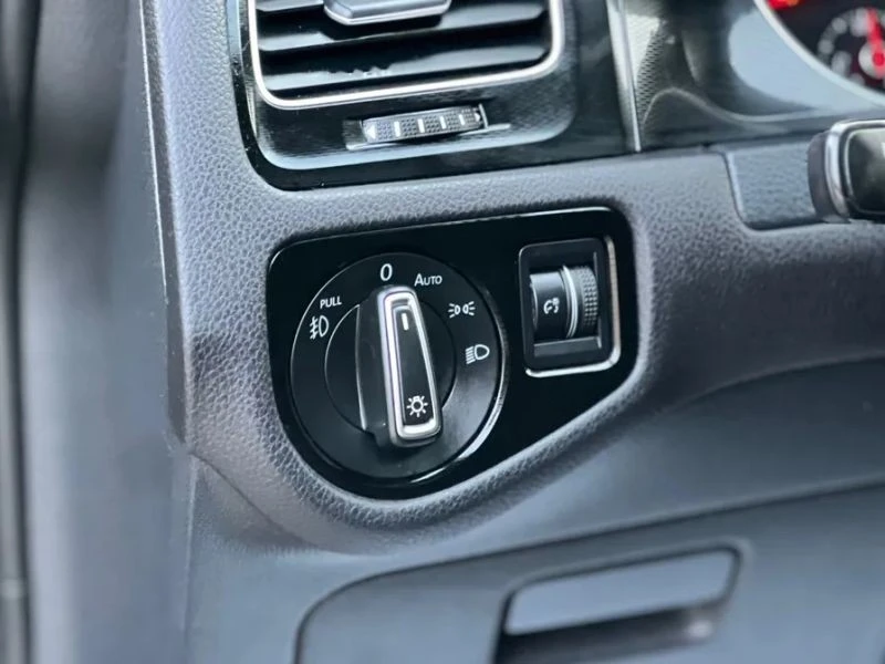 2016 Volkswagen GTI Mk7 - Image 12 of 12