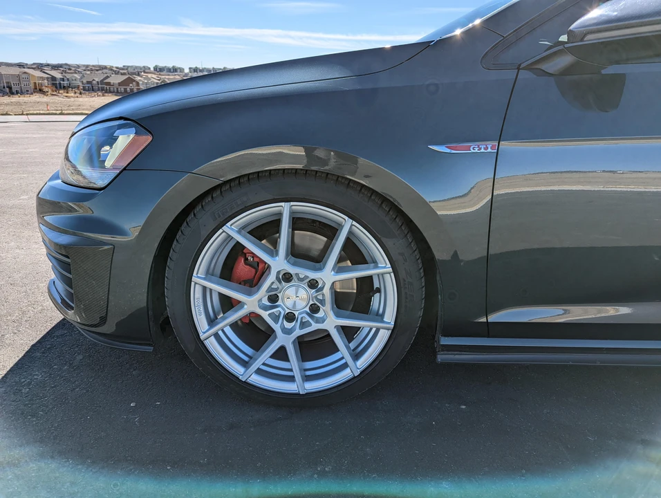 2016 Volkswagen GTI Mk7 - Image 26 of 31