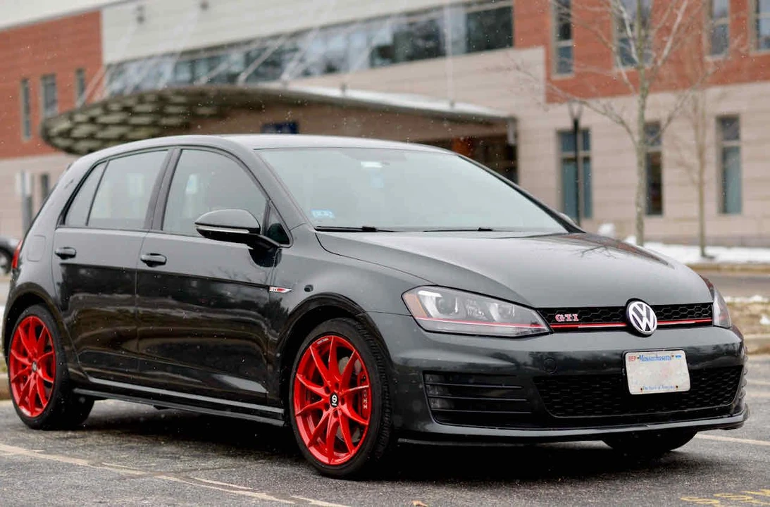 2016 Volkswagen GTI Mk7 - Image 6 of 31