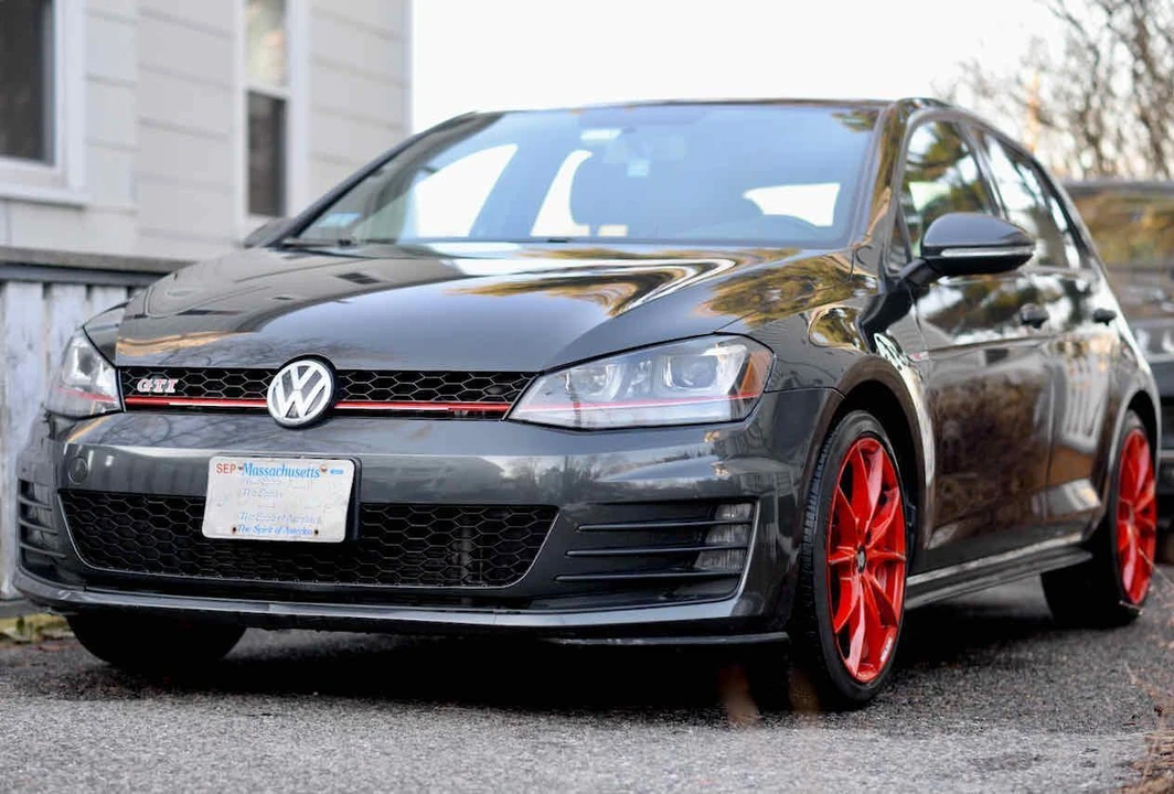 2016 Volkswagen GTI Mk7 - Image 12 of 31