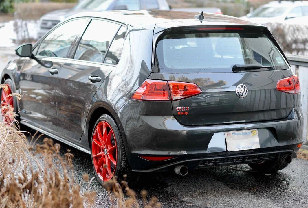2016 Volkswagen GTI Mk7 - Image 5 of 31