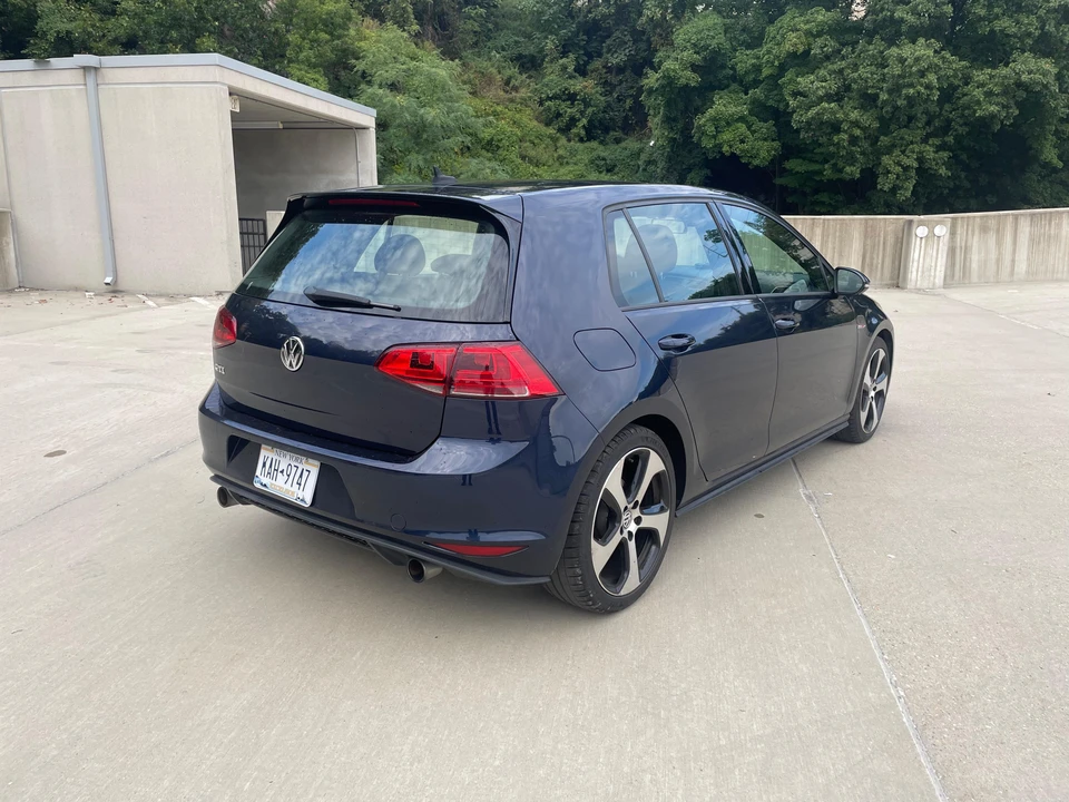 2016 Volkswagen GTI Mk7 - Image 13 of 31