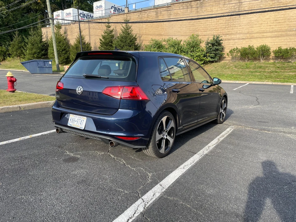 2016 Volkswagen GTI Mk7 - Image 26 of 31