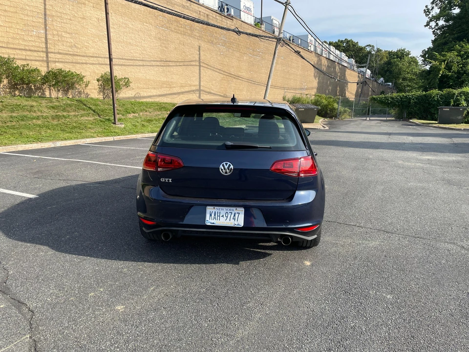 2016 Volkswagen GTI Mk7 - Image 25 of 31