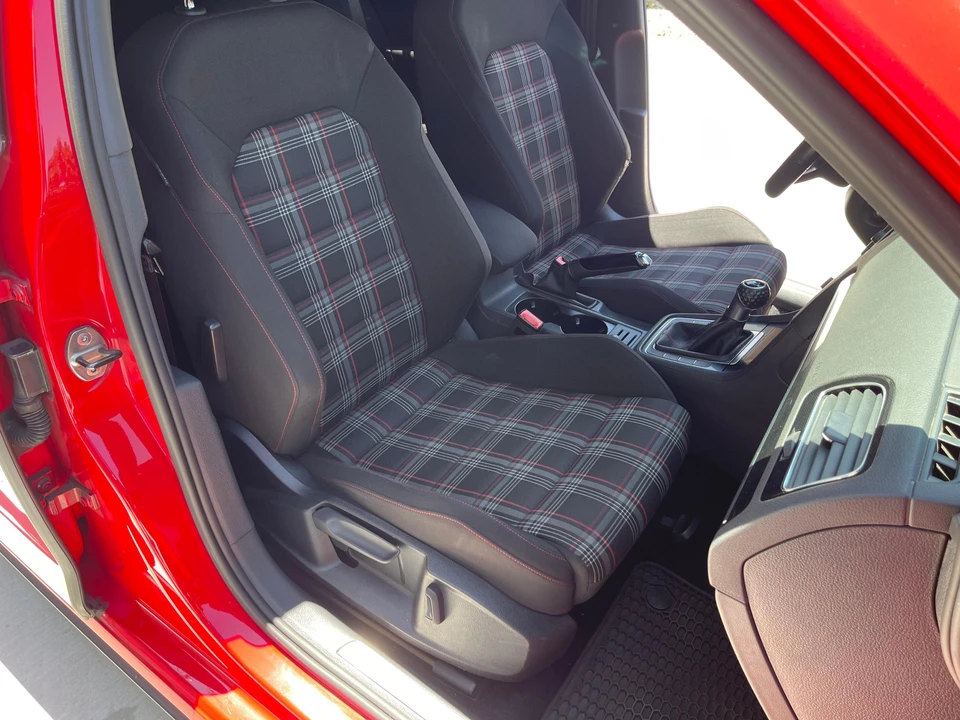 2016 Volkswagen GTI Mk7 - Image 30 of 31