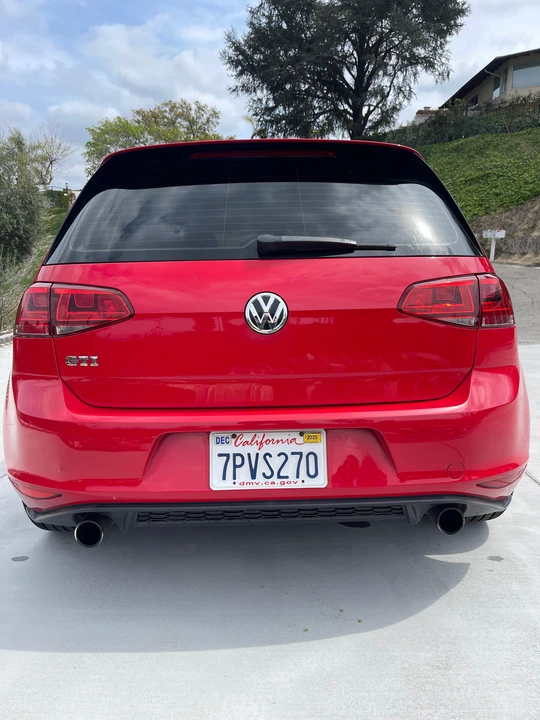 2016 Volkswagen GTI Mk7 - Image 9 of 31