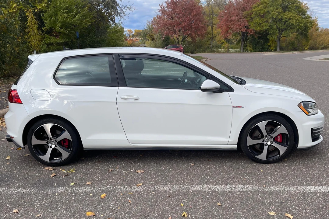 2016 Volkswagen GTI Mk7 - Image 3 of 31