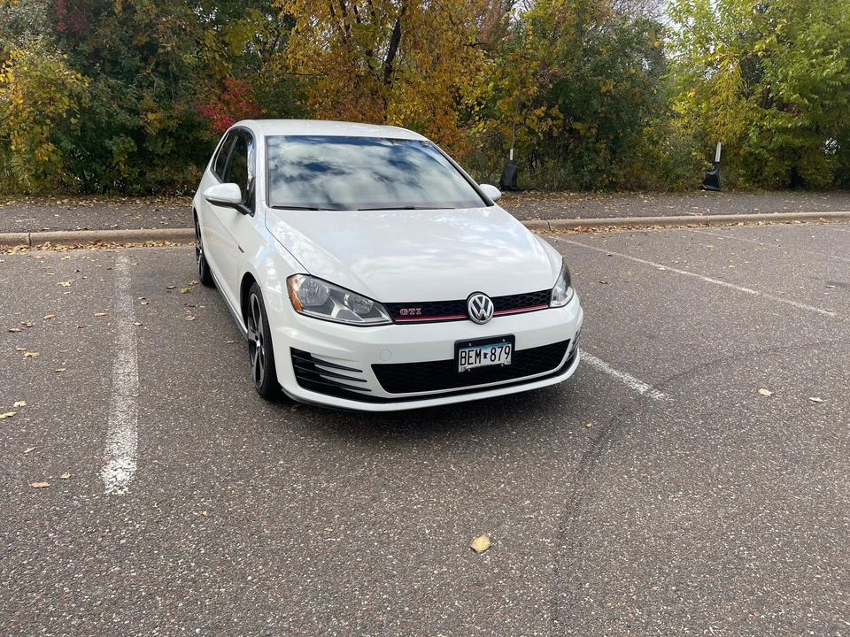 2016 Volkswagen GTI Mk7 - Image 15 of 31