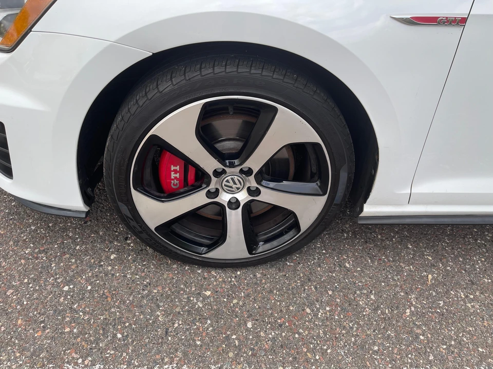 2016 Volkswagen GTI Mk7 - Image 25 of 31