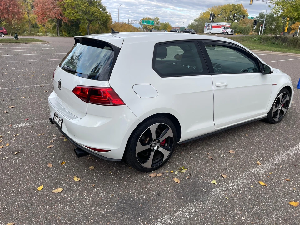 2016 Volkswagen GTI Mk7 - Image 12 of 31