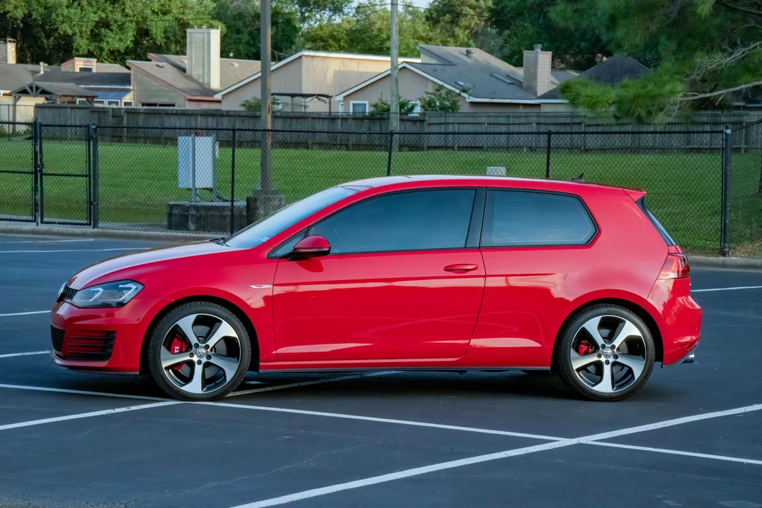2016 Volkswagen GTI Mk7 - Image 10 of 31