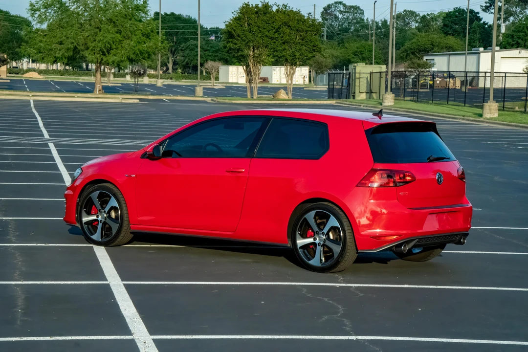 2016 Volkswagen GTI Mk7 - Image 13 of 31
