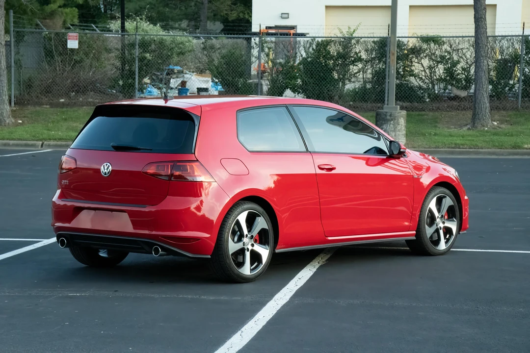 2016 Volkswagen GTI Mk7 - Image 16 of 31