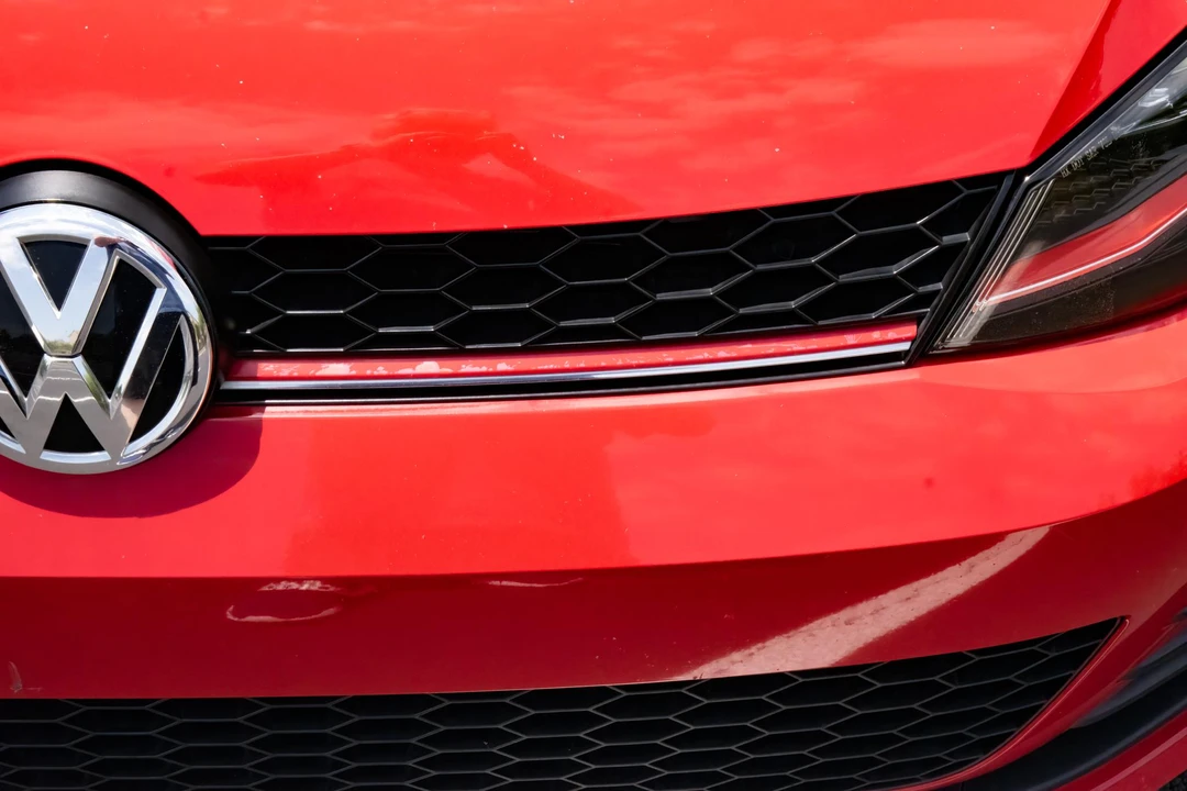 2016 Volkswagen GTI Mk7 - Image 26 of 31