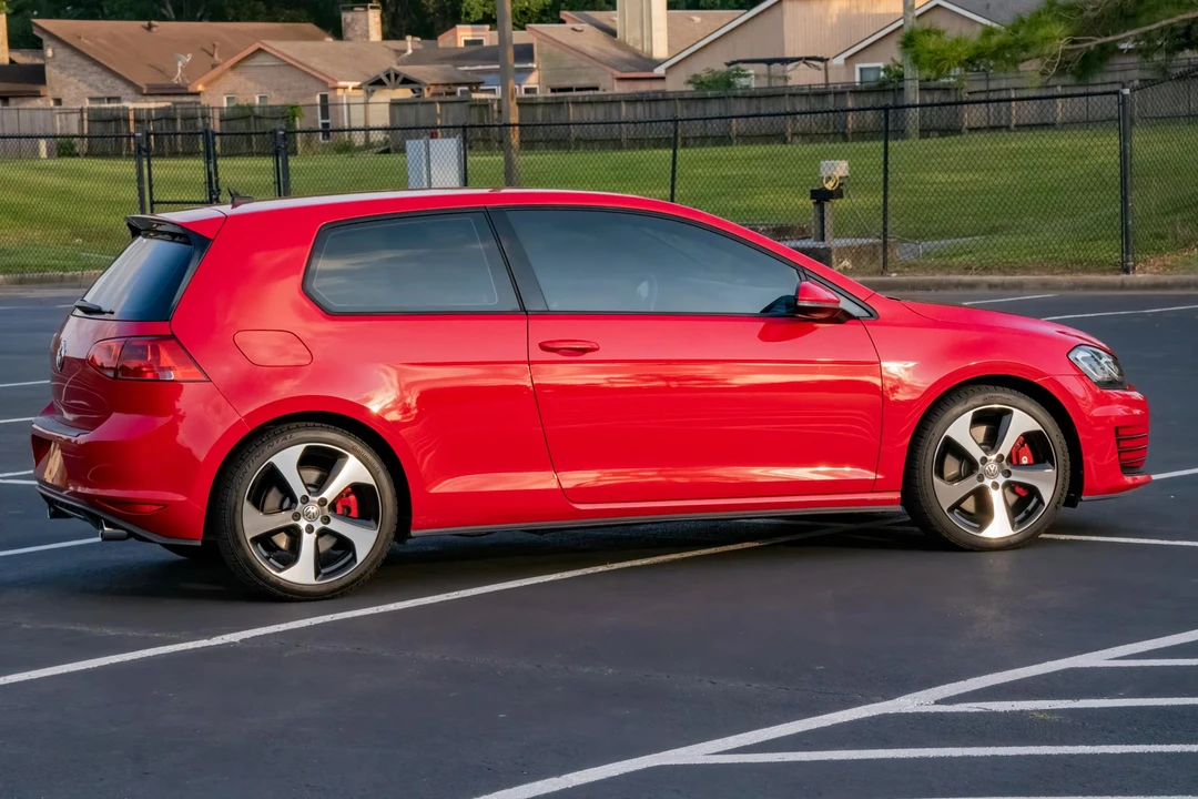 2016 Volkswagen GTI Mk7 - Image 18 of 31
