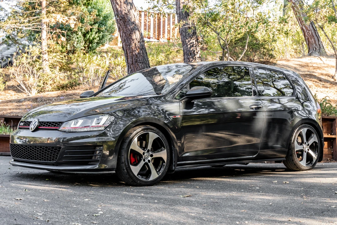 2016 Volkswagen GTI Mk7 - Image 11 of 31