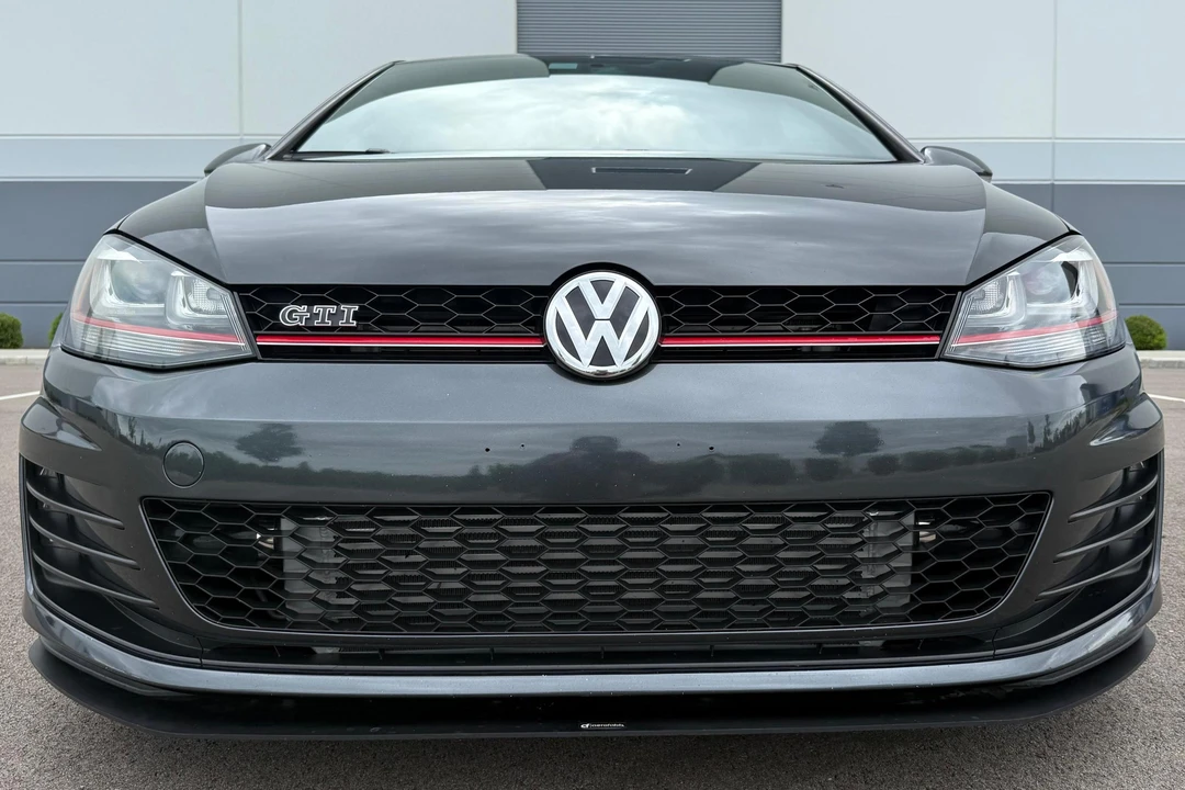 2016 Volkswagen GTI Mk7 - Image 2 of 31