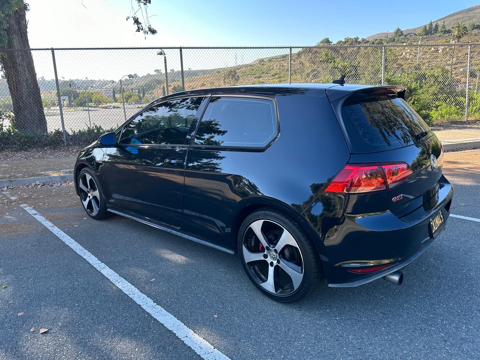 2016 Volkswagen GTI Mk7 - Image 9 of 31