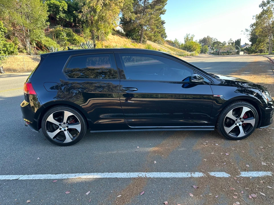 2016 Volkswagen GTI Mk7 - Image 18 of 31