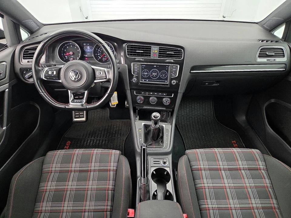 2016 Volkswagen GTI Mk7 - Image 10 of 26