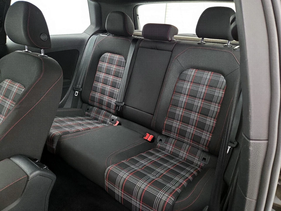 2016 Volkswagen GTI Mk7 - Image 20 of 26