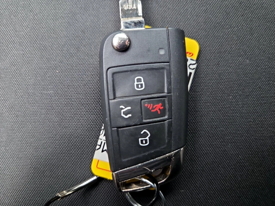 2016 Volkswagen GTI Mk7 - Image 23 of 26