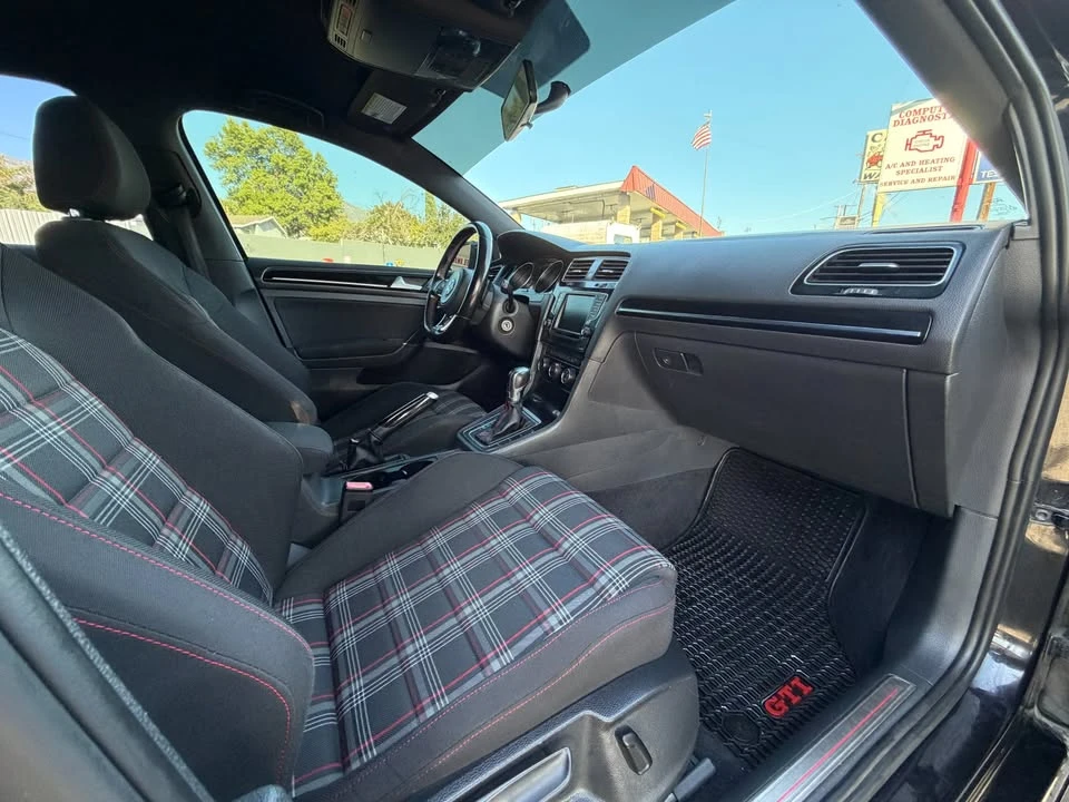 2016 Volkswagen GTI Mk7 - Image 12 of 19