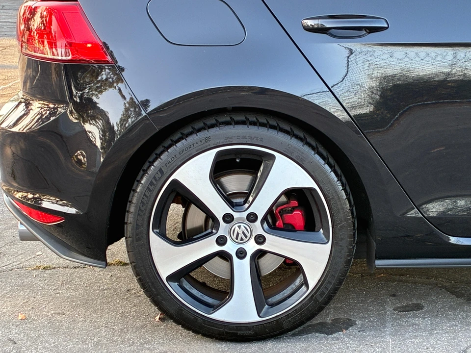 2016 Volkswagen GTI Mk7 - Image 29 of 31
