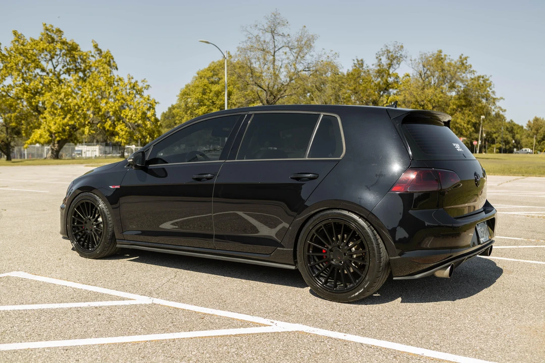 2016 Volkswagen GTI Mk7 - Image 7 of 31