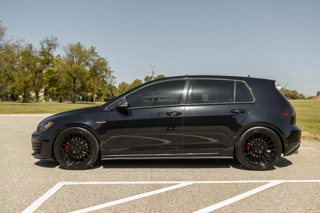 2016 Volkswagen GTI Mk7 - Image 6 of 31