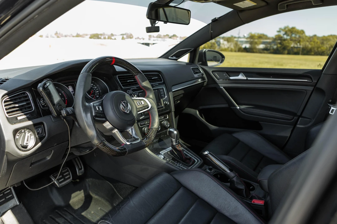 2016 Volkswagen GTI Mk7 - Image 29 of 31