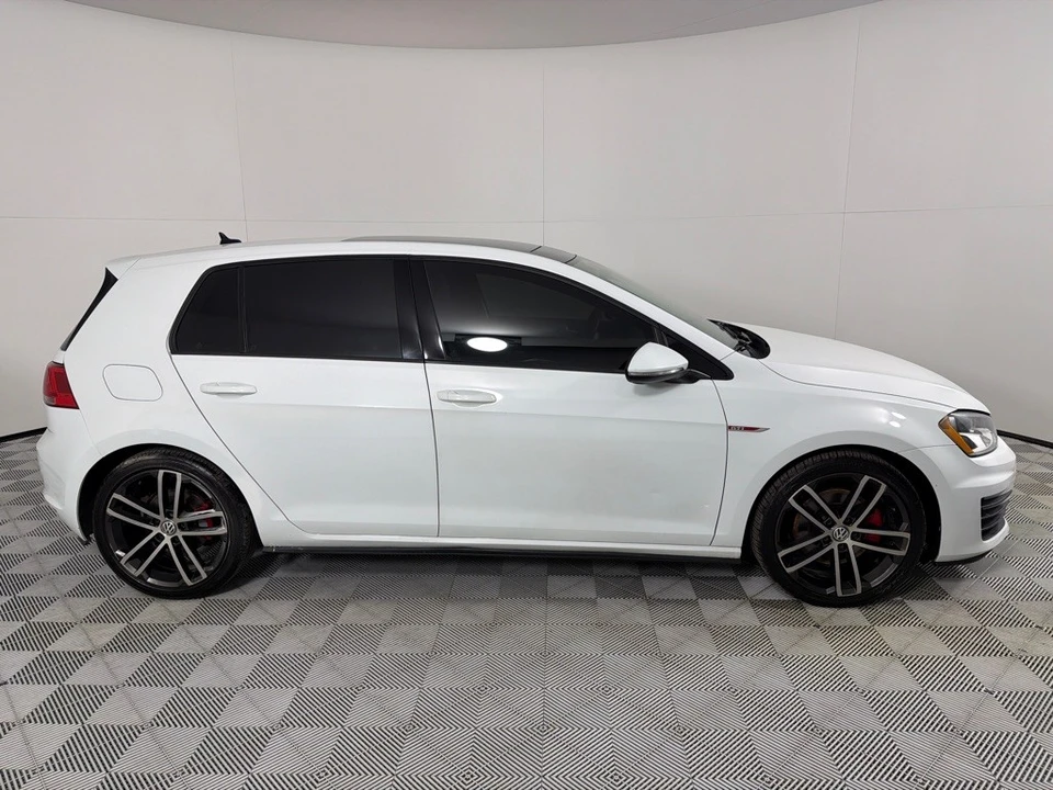 2016 Volkswagen GTI Mk7 - Image 4 of 12