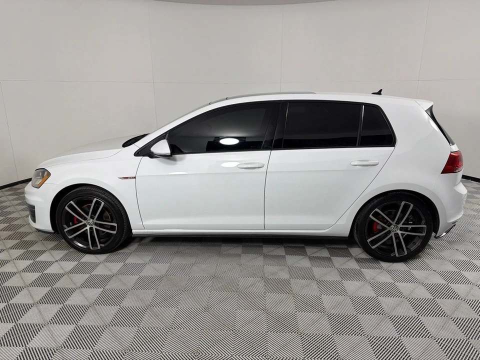2016 Volkswagen GTI Mk7 - Image 7 of 12