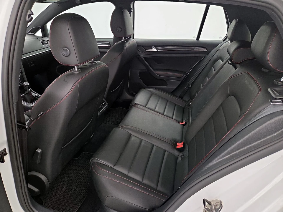 2016 Volkswagen GTI Mk7 - Image 21 of 27