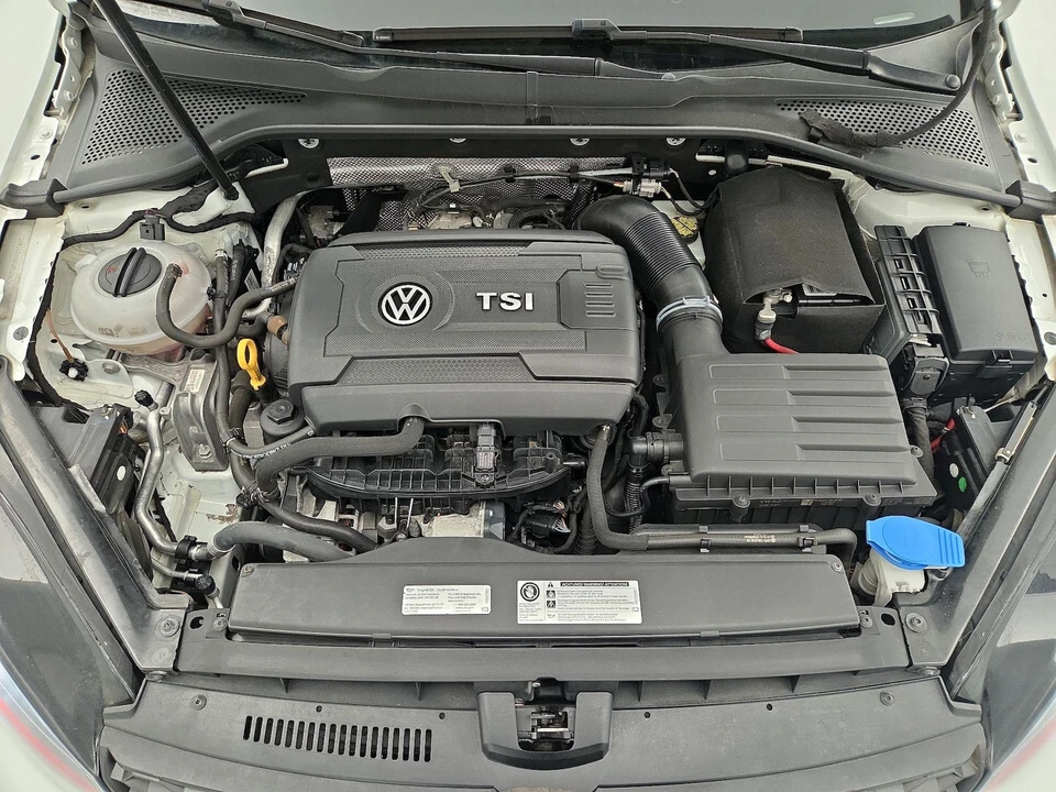 2016 Volkswagen GTI Mk7 - Image 23 of 27