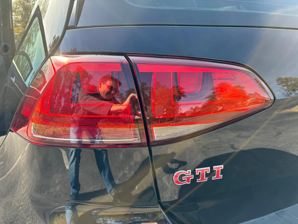 2016 Volkswagen GTI Mk7 - Image 26 of 31