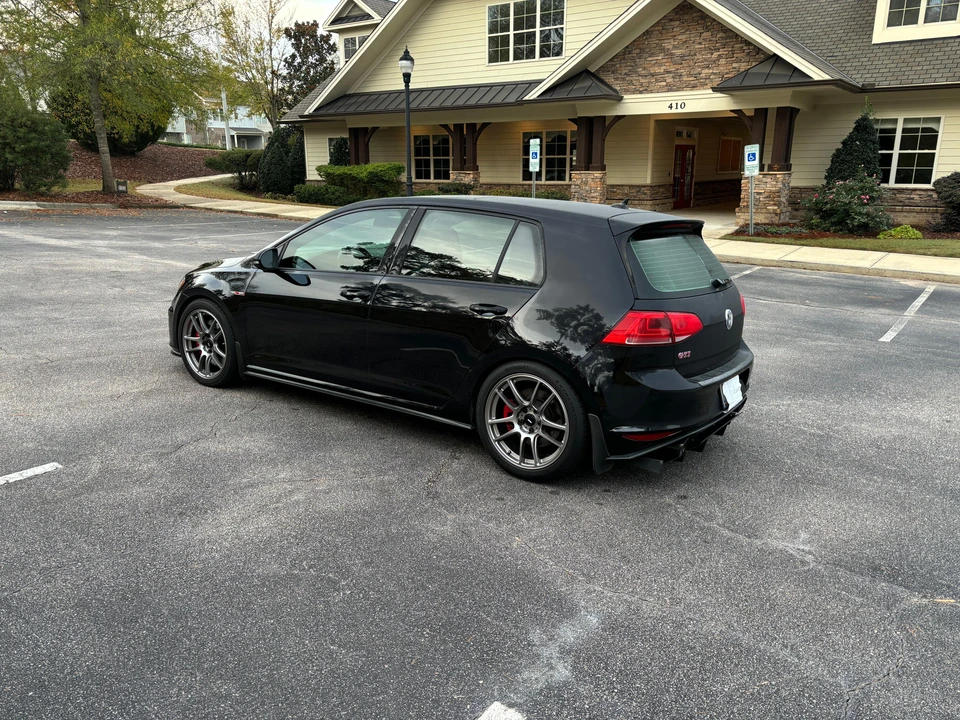 2016 Volkswagen GTI Mk7 - Image 8 of 31