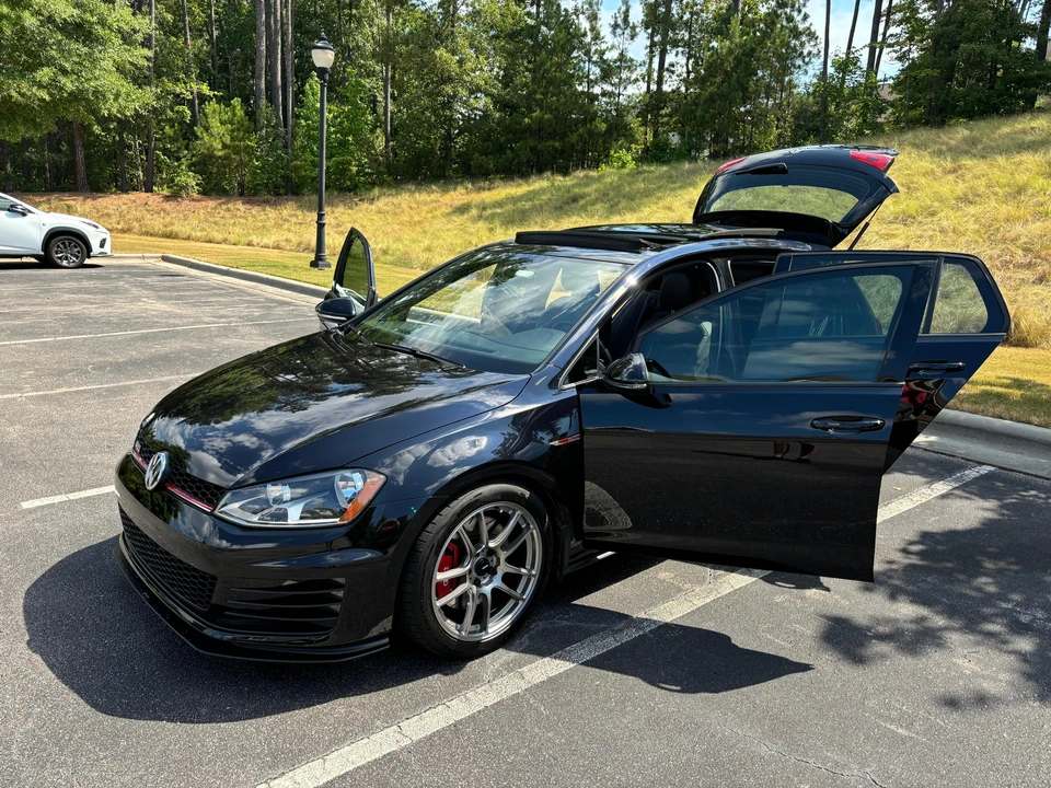 2016 Volkswagen GTI Mk7 - Image 18 of 31