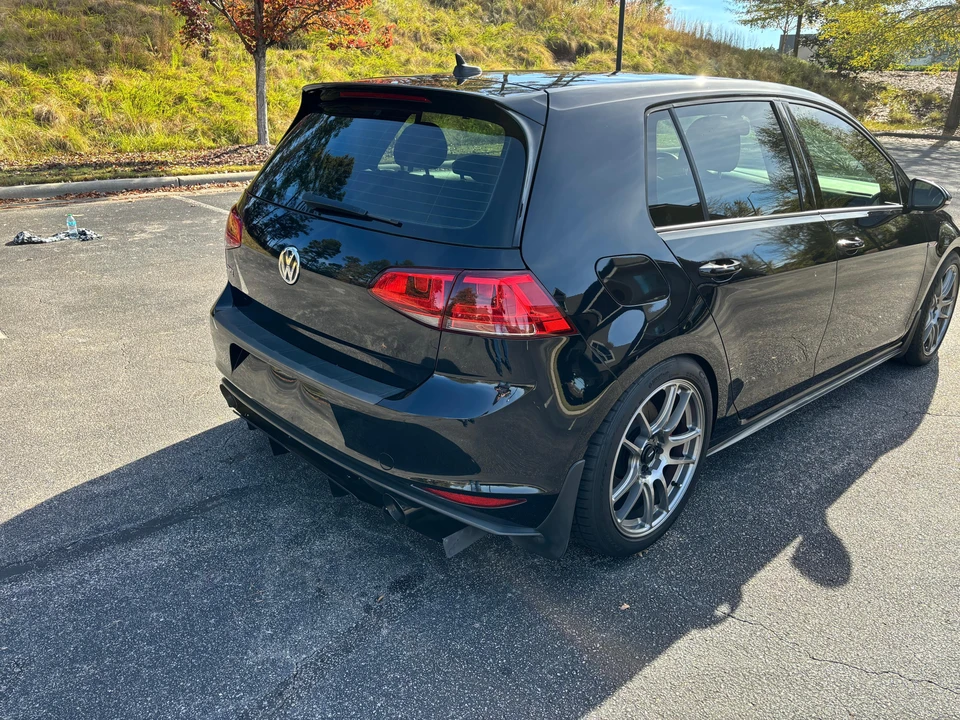 2016 Volkswagen GTI Mk7 - Image 13 of 31