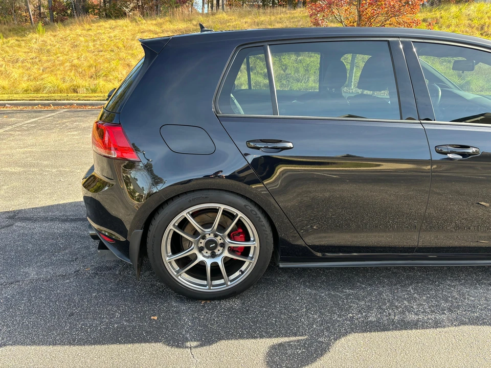 2016 Volkswagen GTI Mk7 - Image 29 of 31